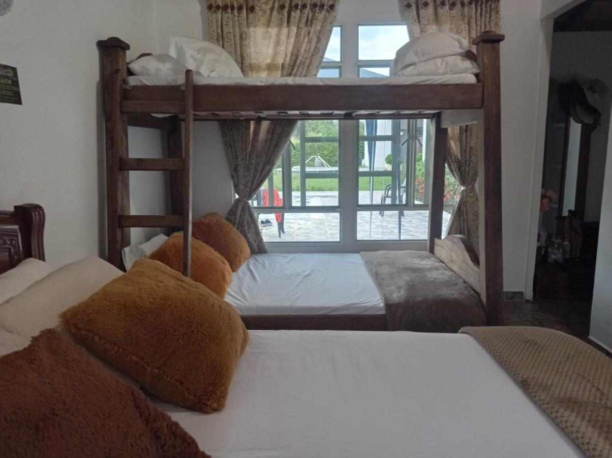 Hermosa Grande Con Aire Acon,wifi,piscina,billar !villa Ensueno ! * Carmen de Apicala