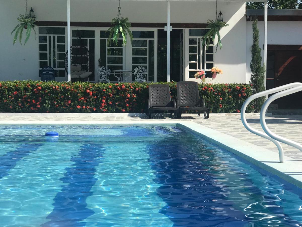 Hermosa Grande Con Aire Acon,wifi,piscina,billar !villa Ensueno !