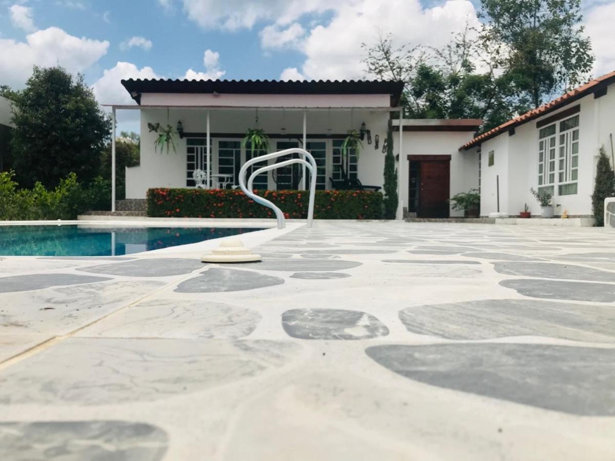 Hermosa Grande Con Aire Acon,wifi,piscina,billar !villa Ensueno ! *