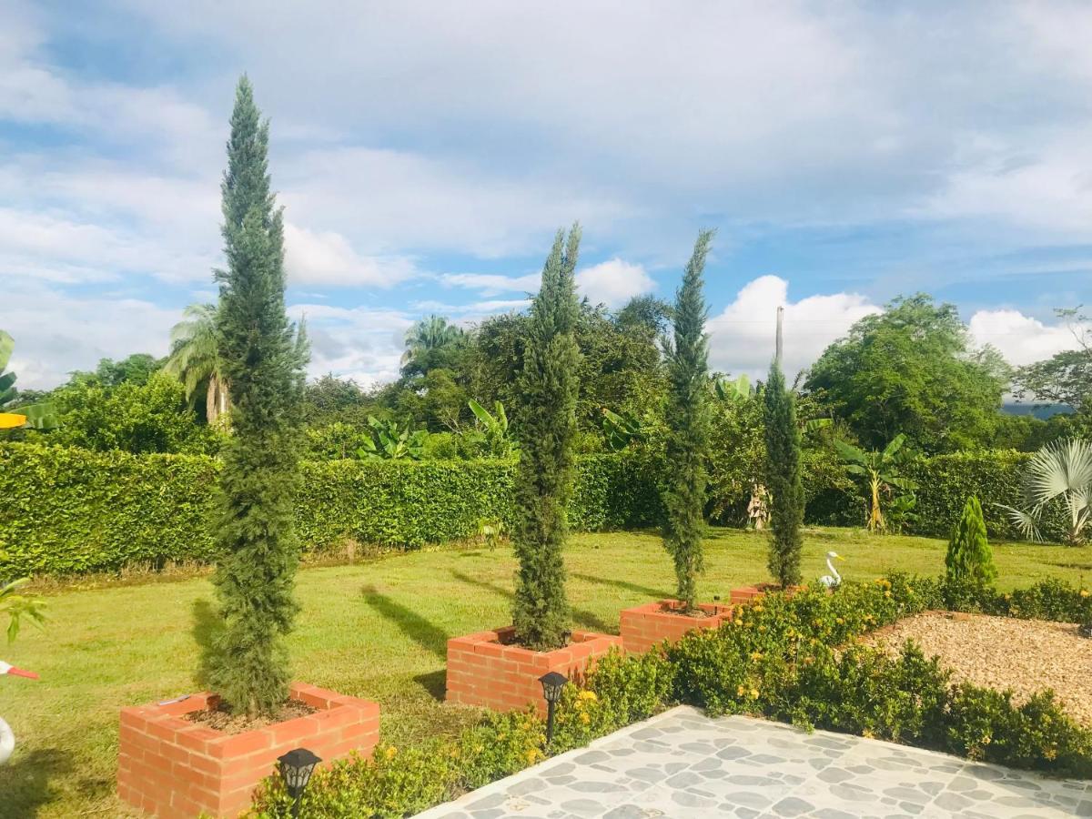 Hermosa Grande Con Aire Acon,wifi,piscina,billar !villa Ensueno ! Carmen de Apicala